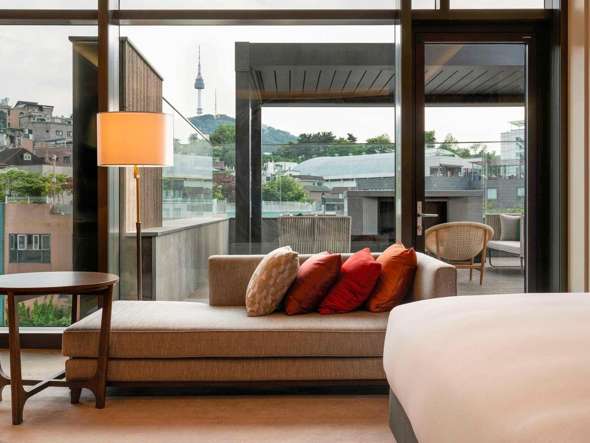 The Ambassador Seoul - A Pullman Hotel Exterior photo